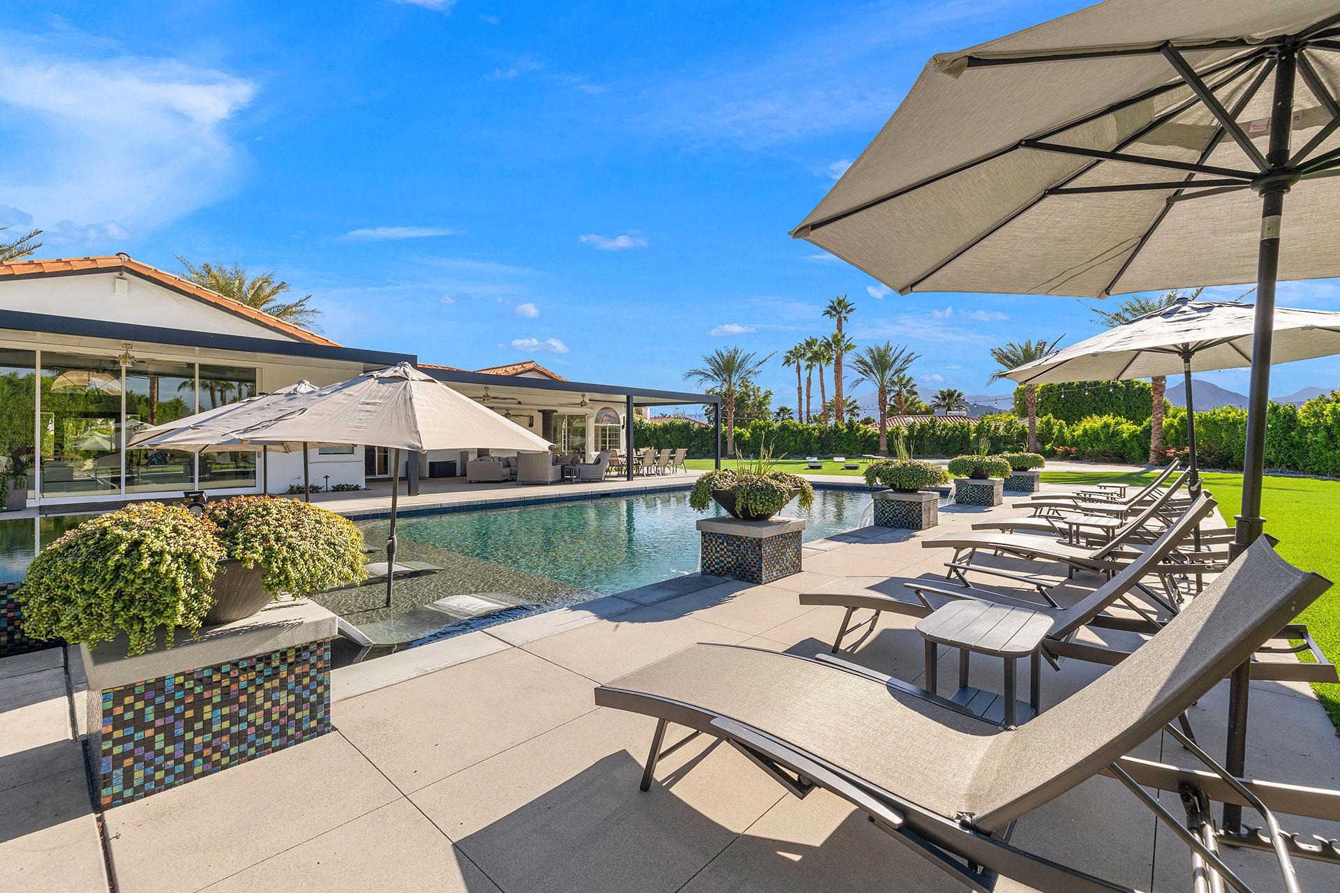 Desert Court Dreams Pickleball, Mini Golf & More! gallery image 2