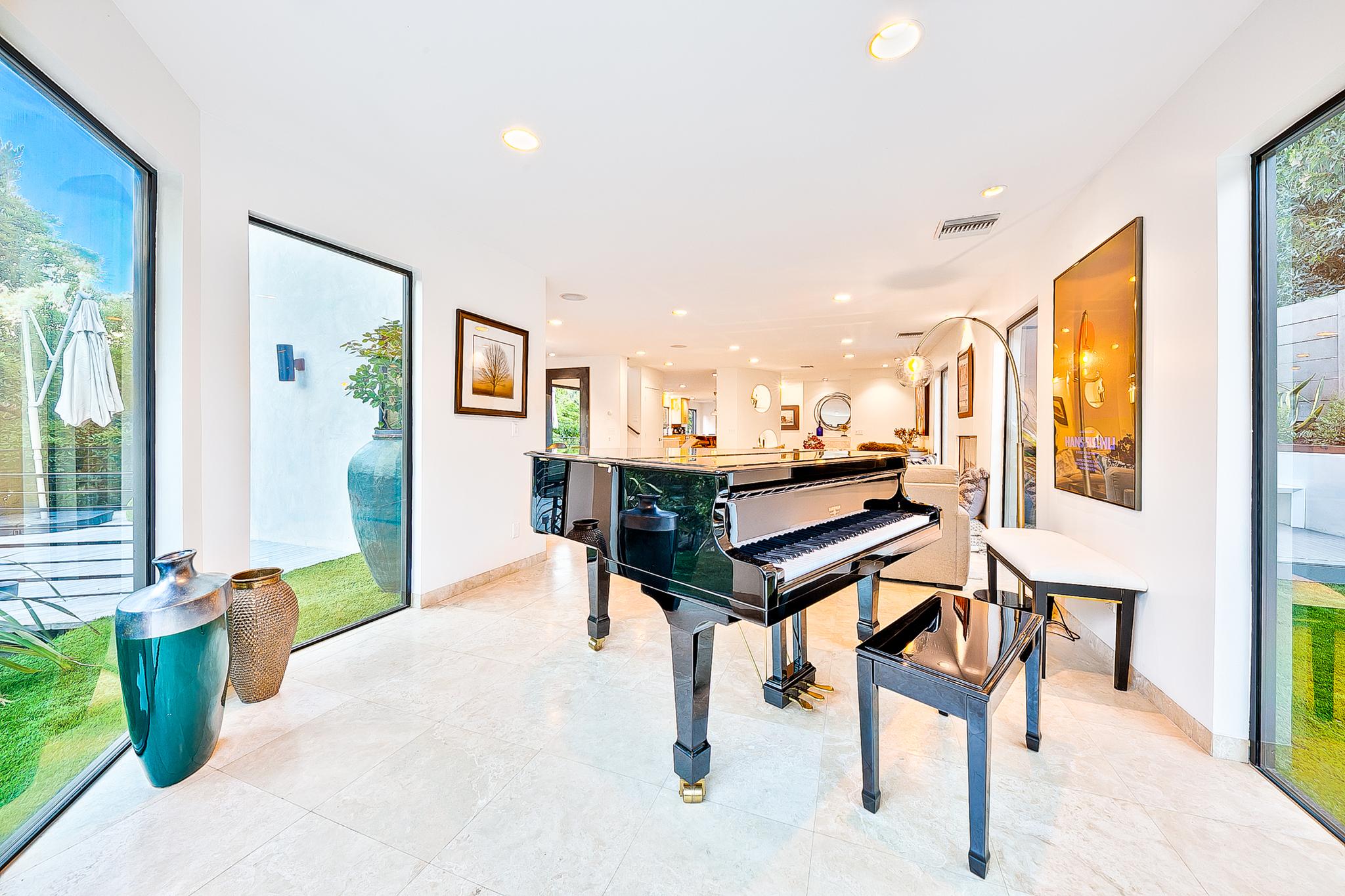Casa Royal gallery image 9