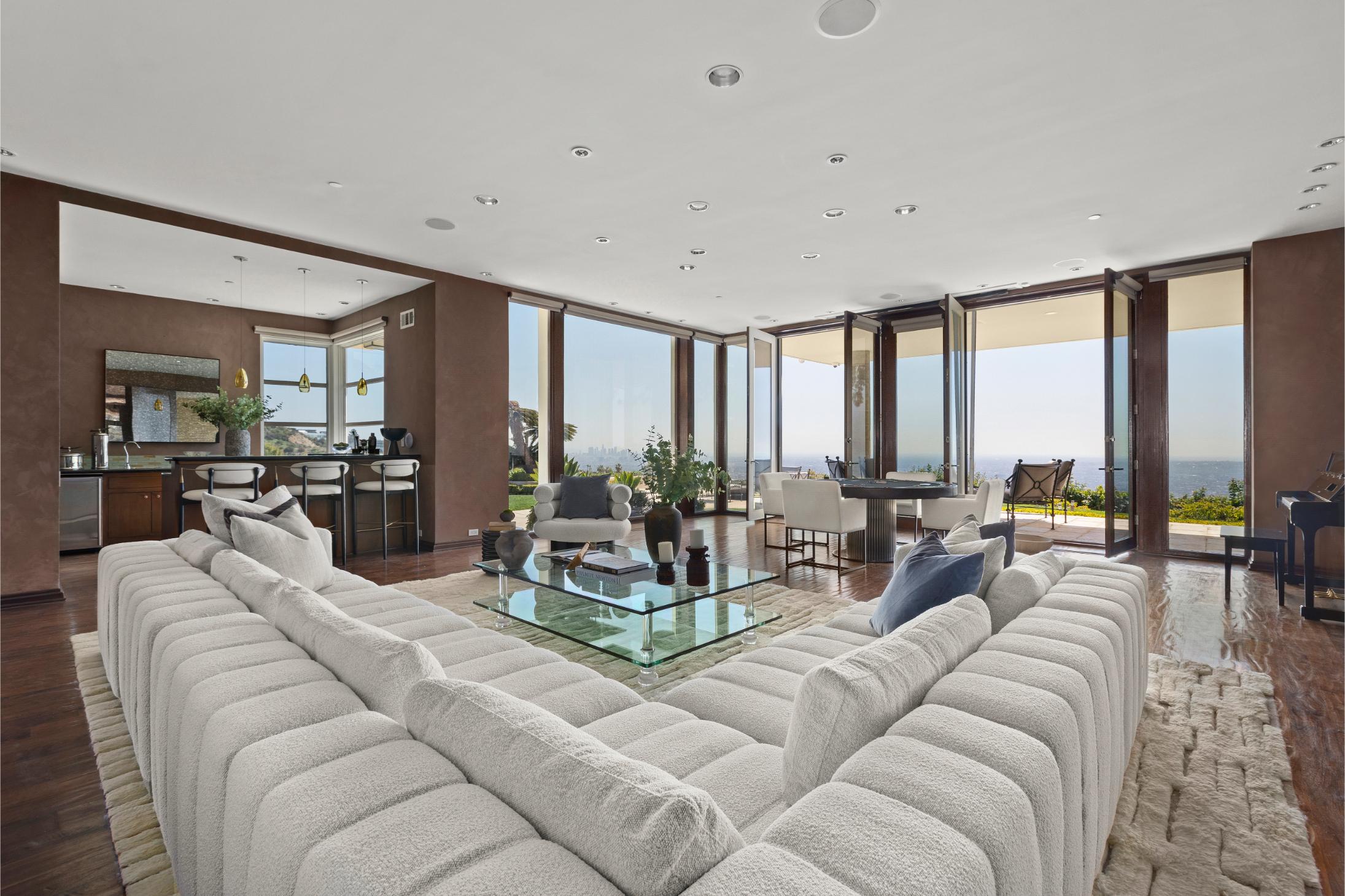 Trousdale Grand gallery image 10