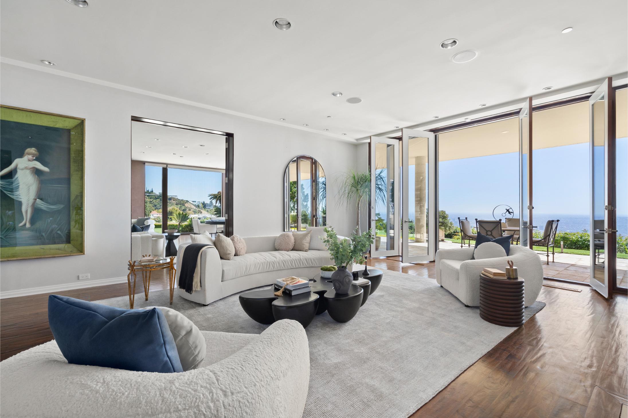 Trousdale Grand gallery image 3
