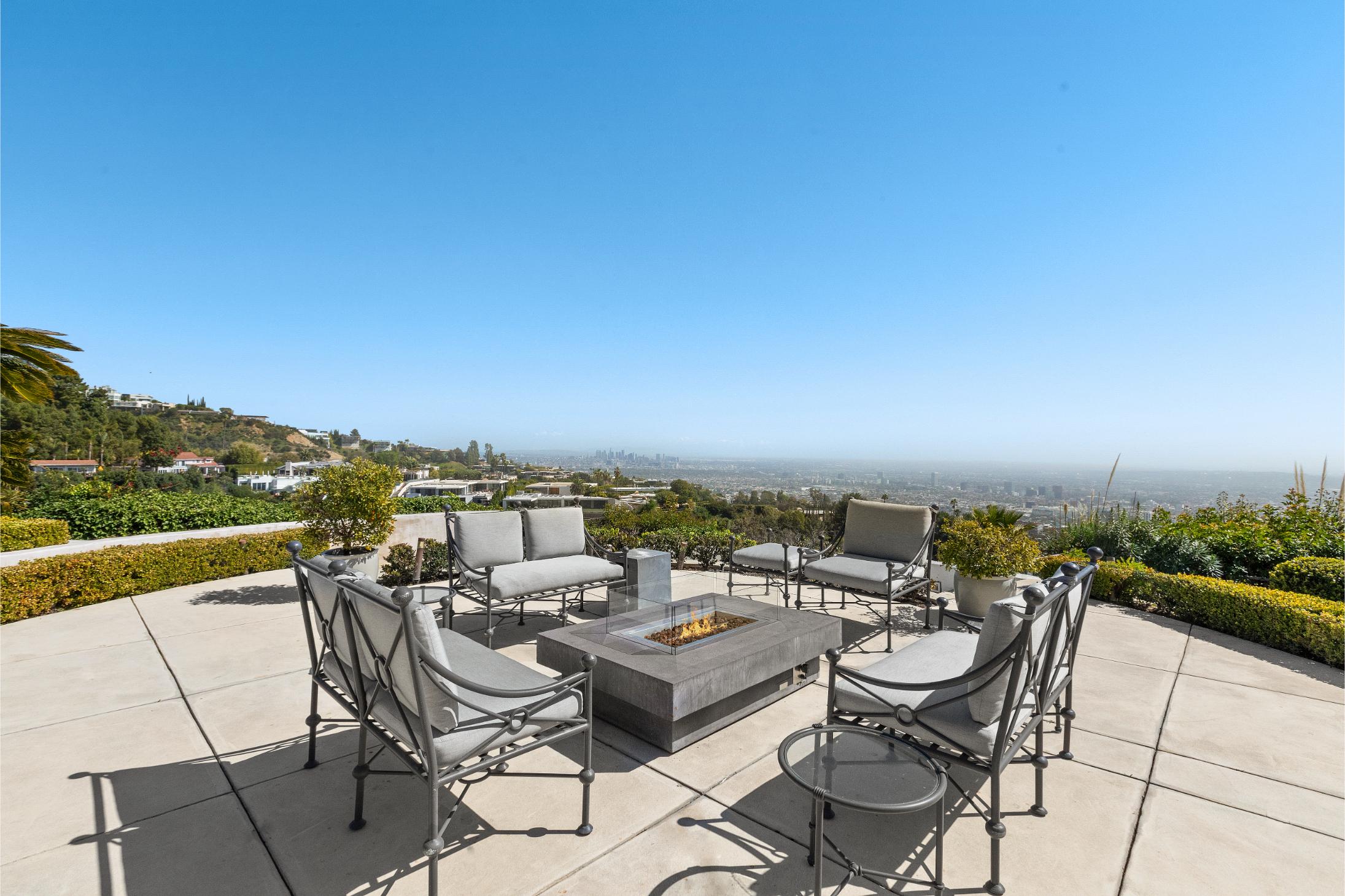 Trousdale Grand gallery image 4