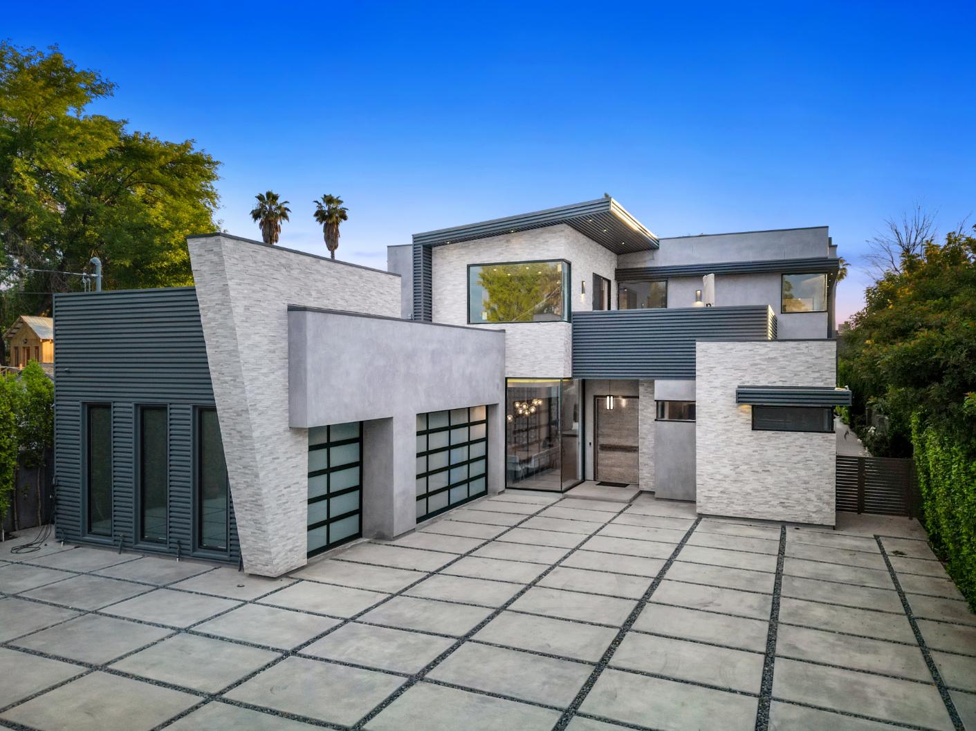 Vanalden gallery image 1