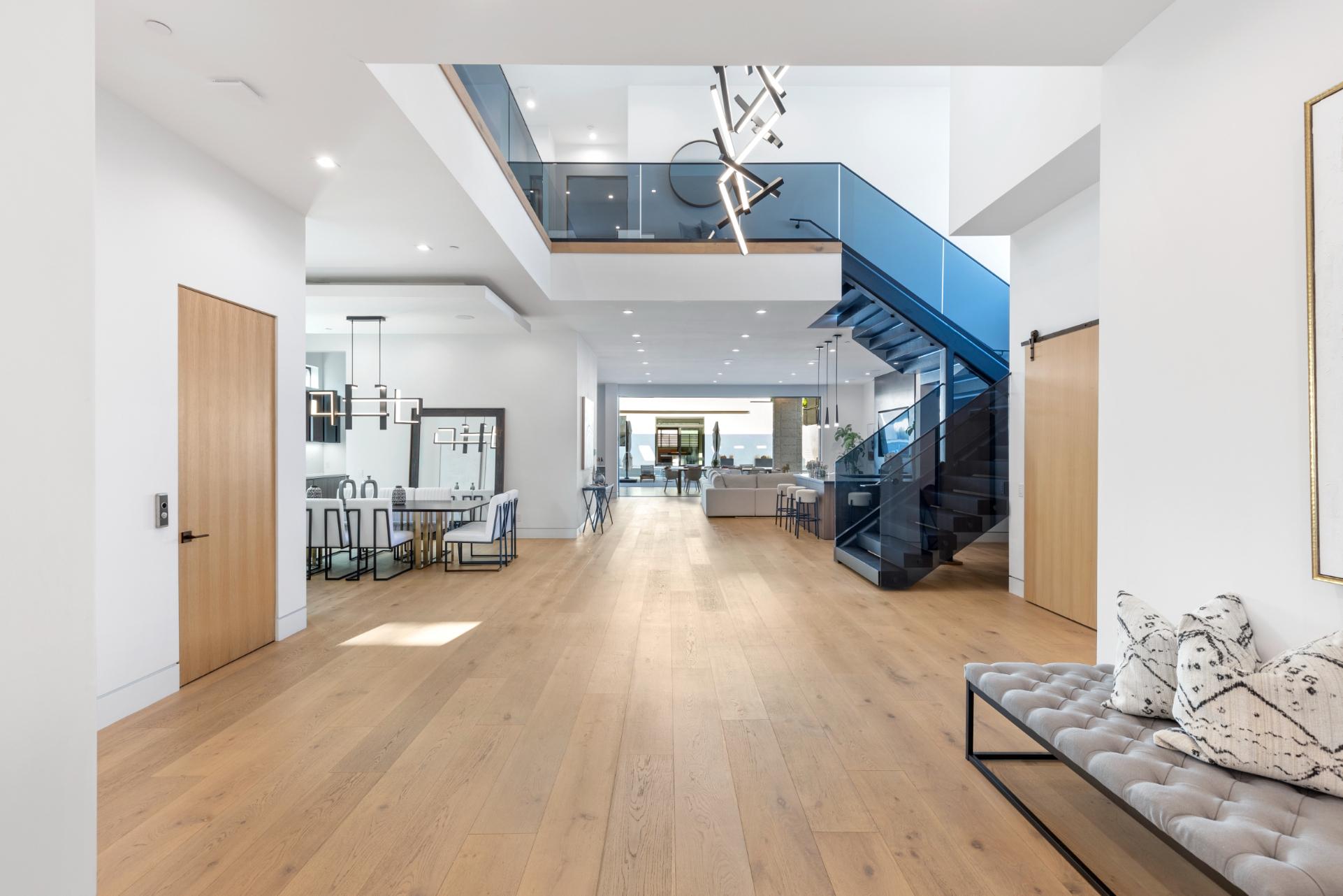 Melvin Modern gallery image 8