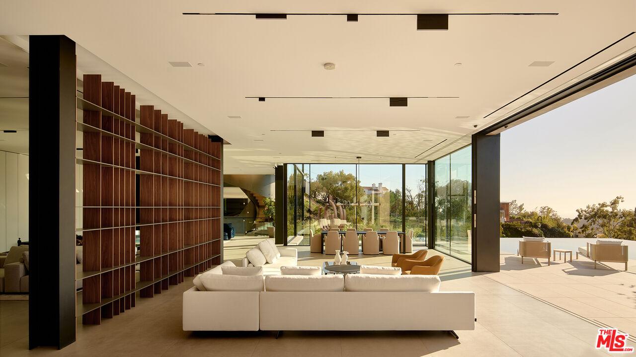 Bel Air Luxury Mansion gallery image 7
