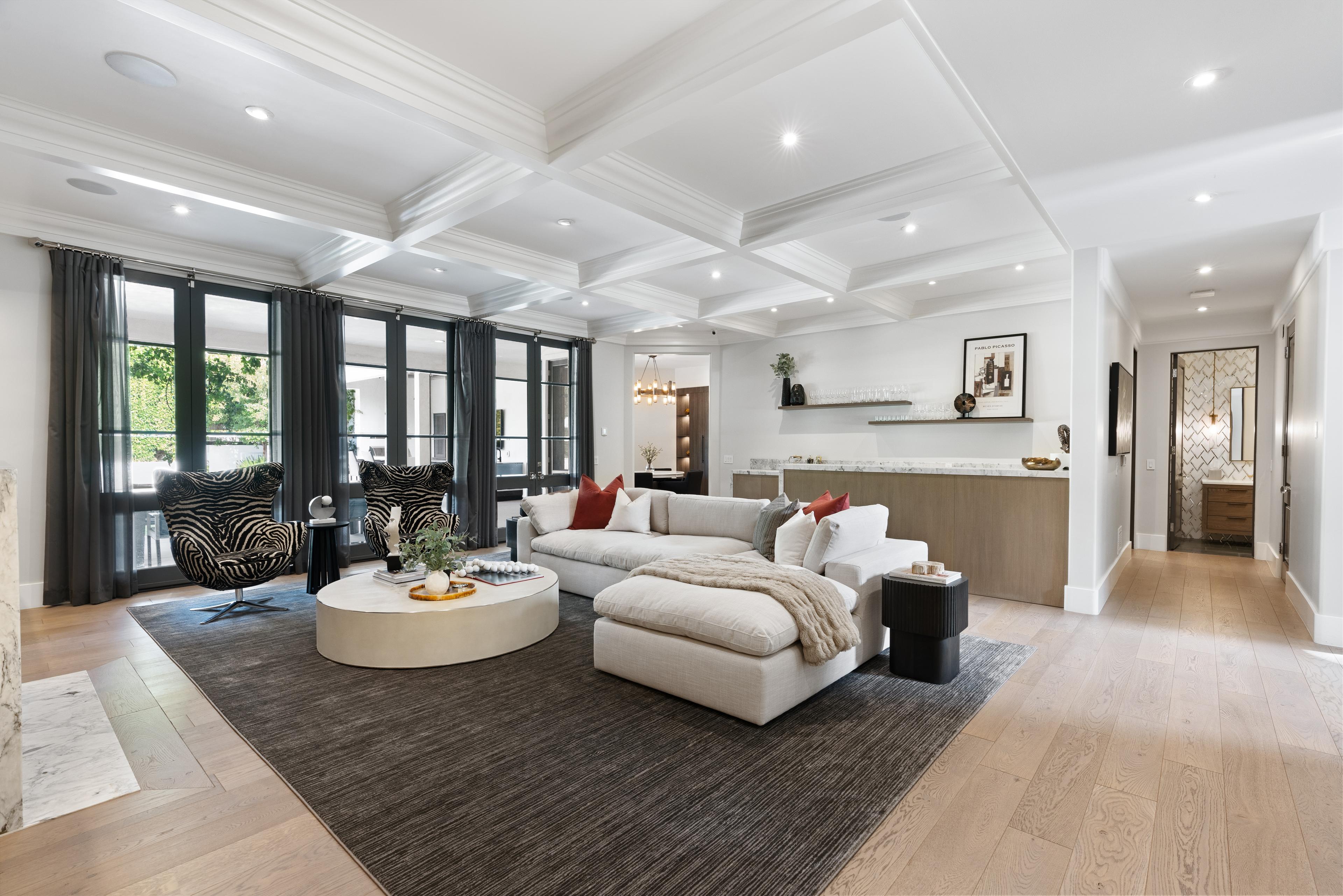 Rexford Regency gallery image 9