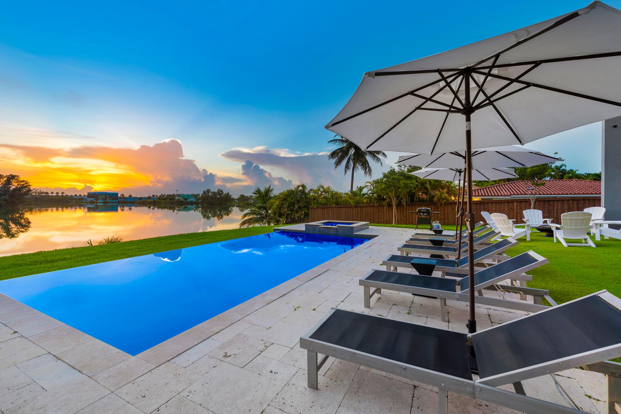 Villa Lago gallery image 2