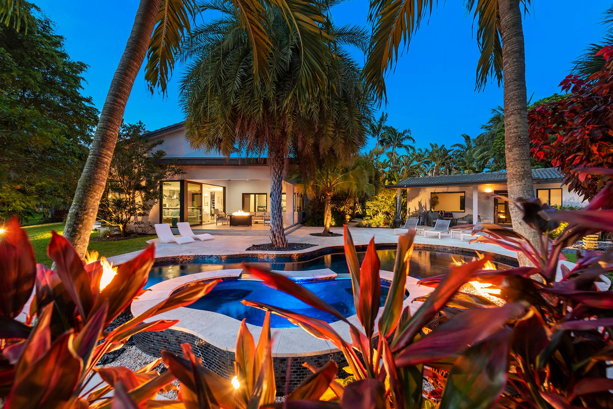 Villa Saha gallery image 1