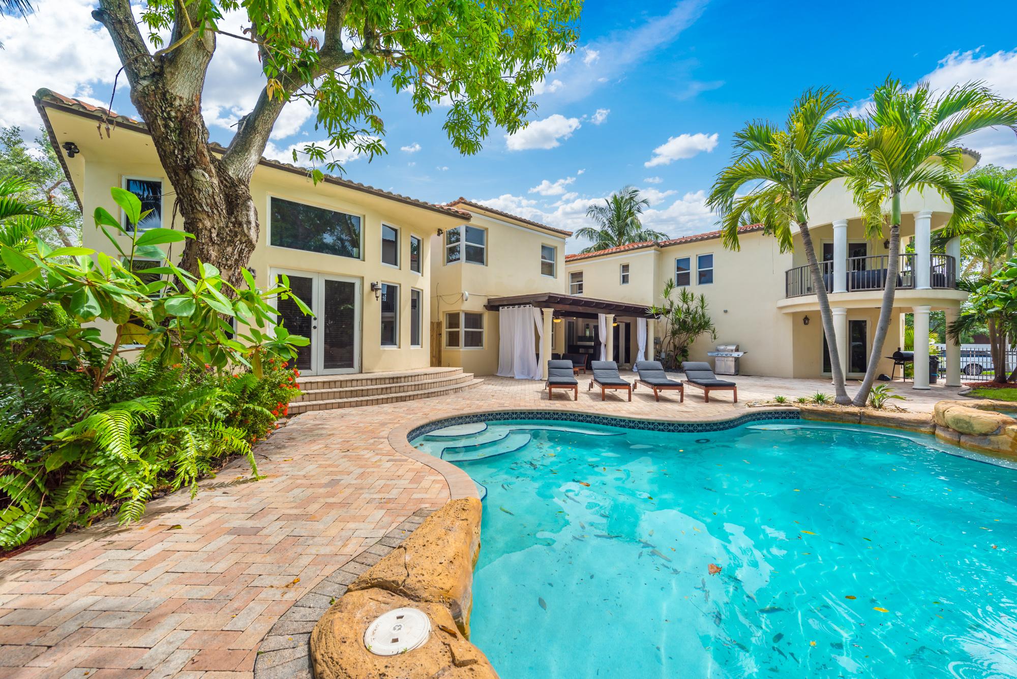 Villa Justina gallery image 2