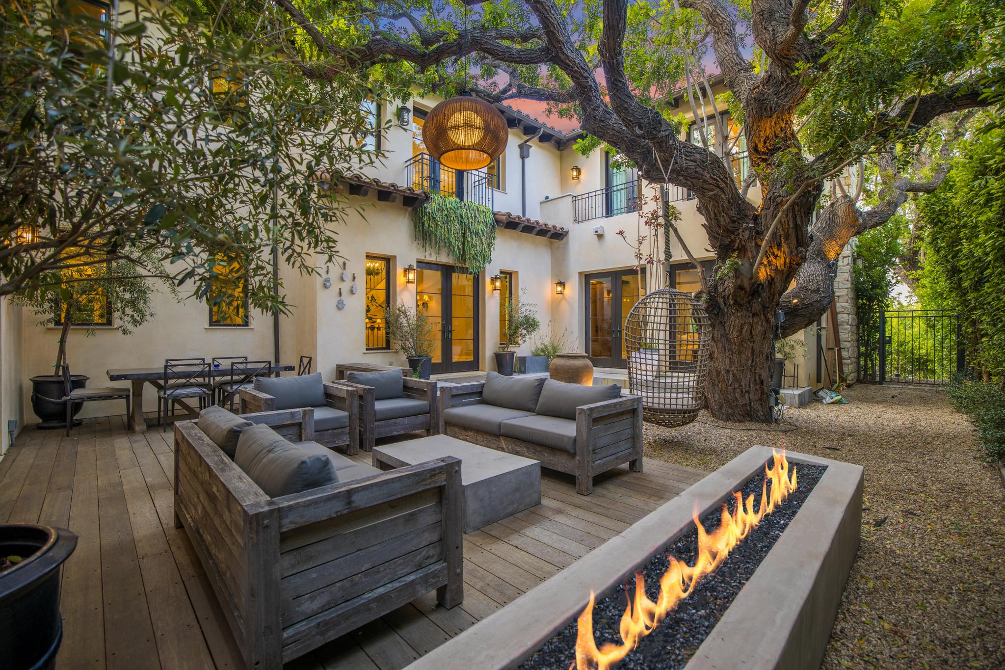 Spalding BH Mansion gallery image 3