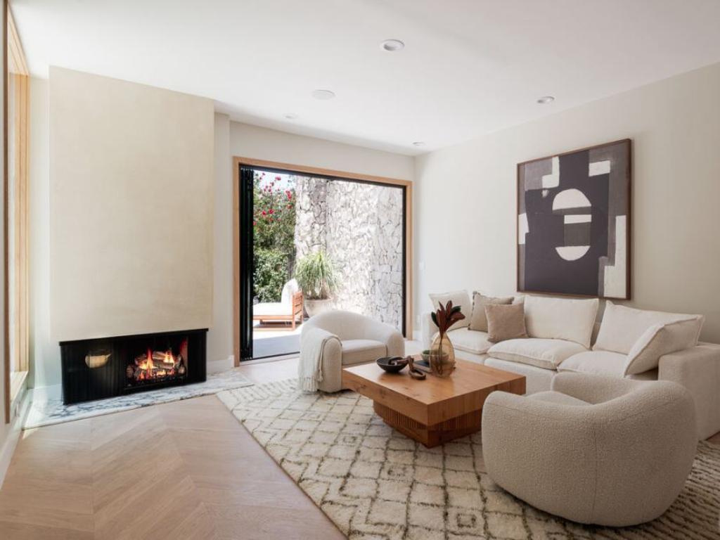 Oeste Avenue gallery image 8