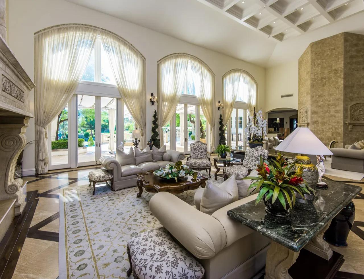 Chateau Dumont gallery image 4