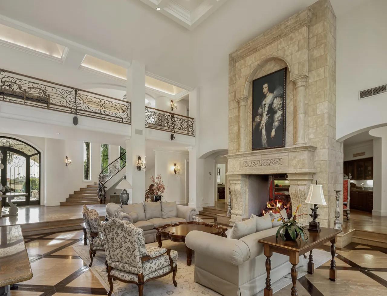 Chateau Dumont gallery image 5