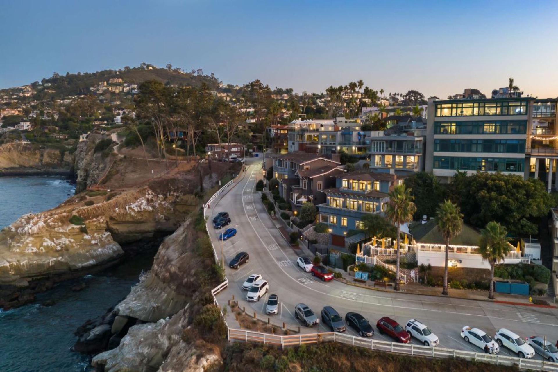 La Jolla Cove gallery image 3