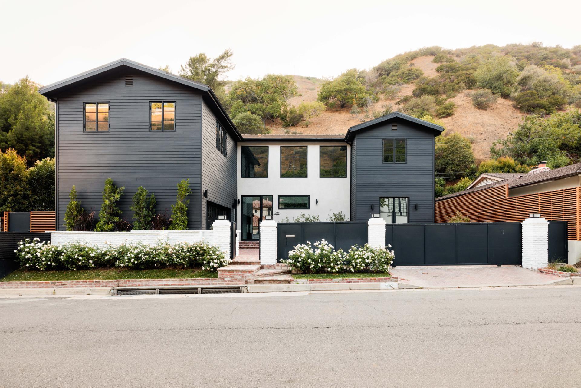 Franklin Crest gallery image 6