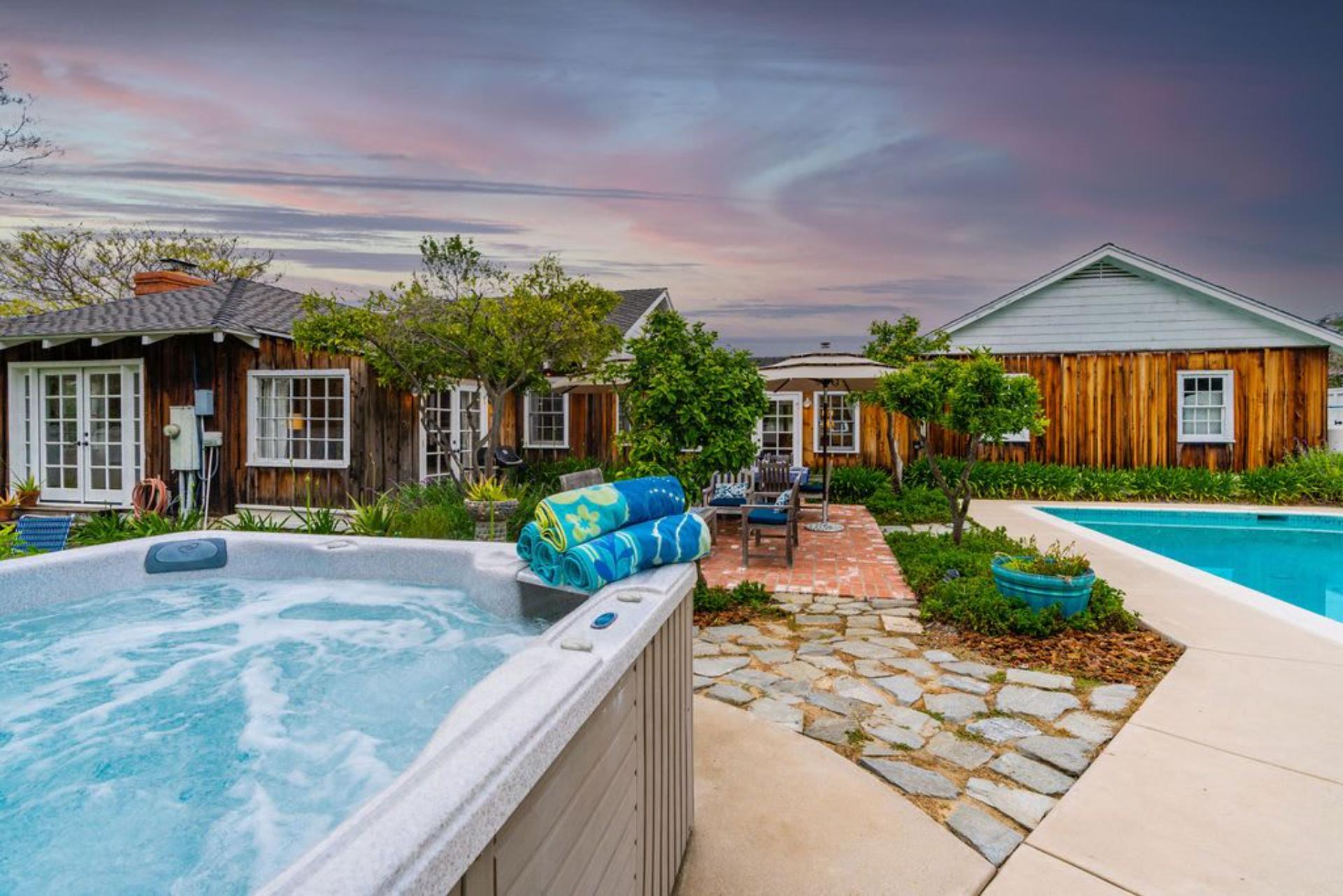 Redwood Beach Cottage gallery image 8