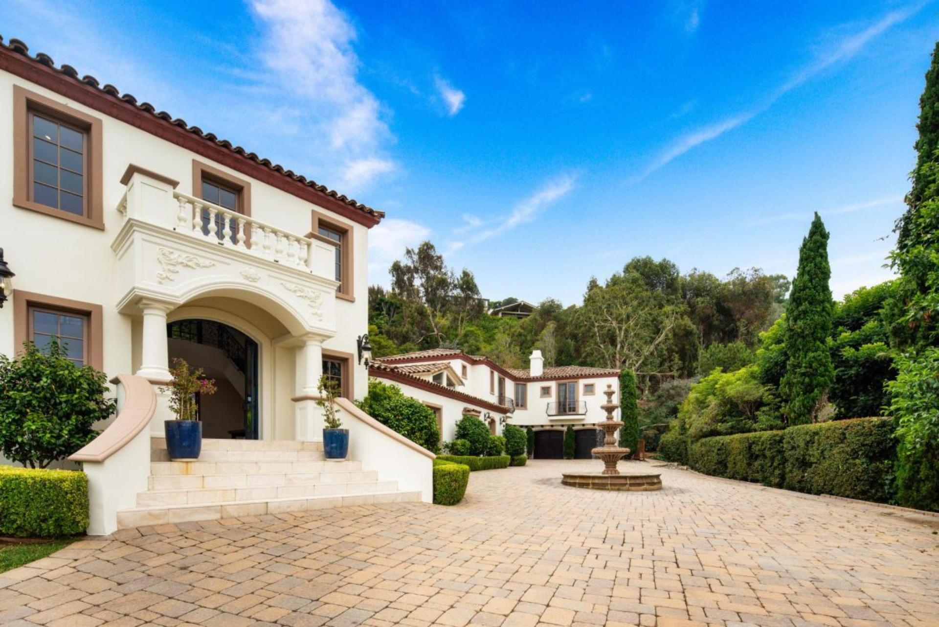Opulent La Jolla gallery image 8