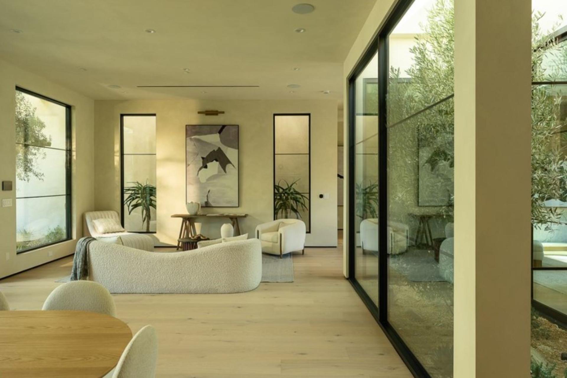 Sunlit Sanctuary gallery image 10