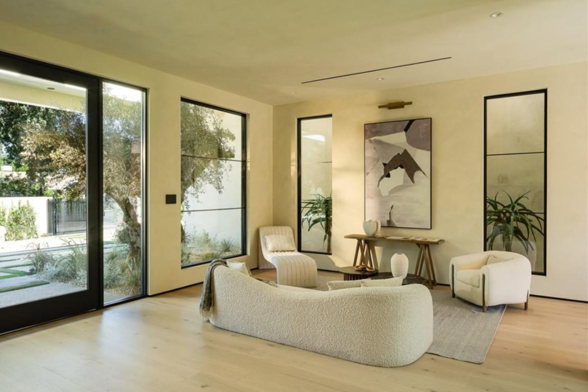 Sunlit Sanctuary gallery image 7