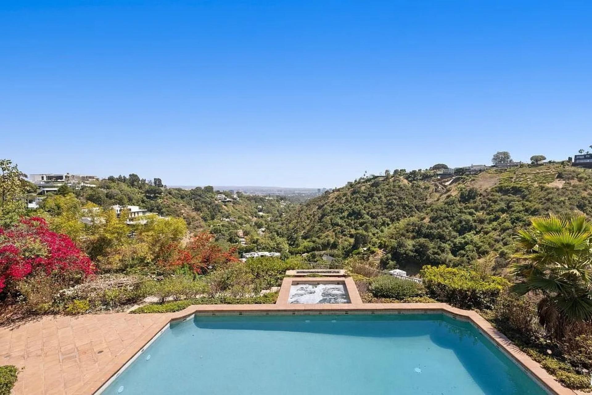 Bel Air Panorama gallery image 5