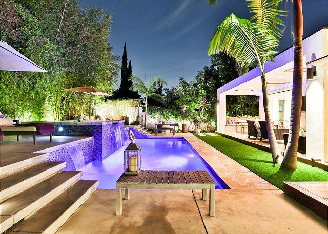 Hollywood Hills Sanctuary gallery image 3