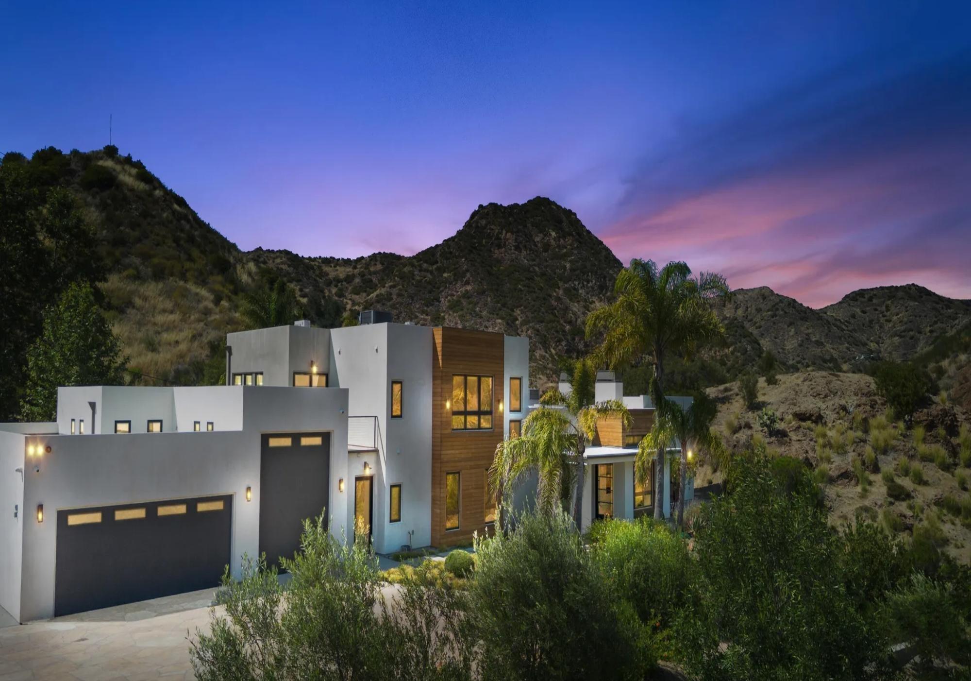 Lobo Canyon Vista gallery image 6