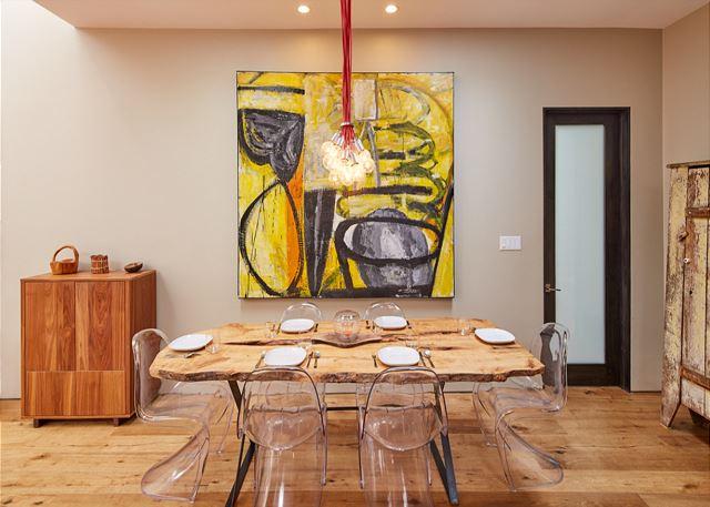 Jacaranda House gallery image 5