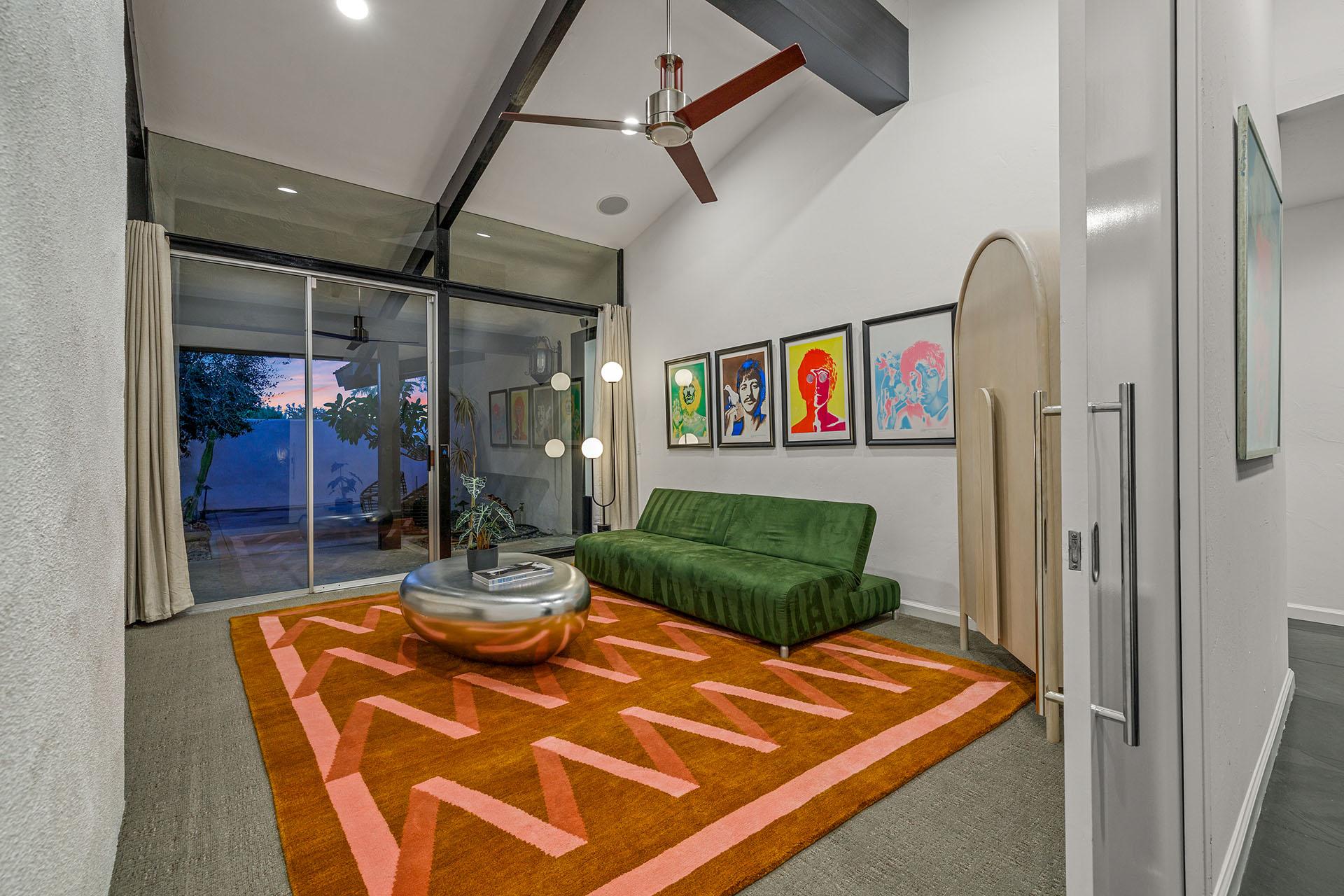 Willow Hideaway gallery image 7