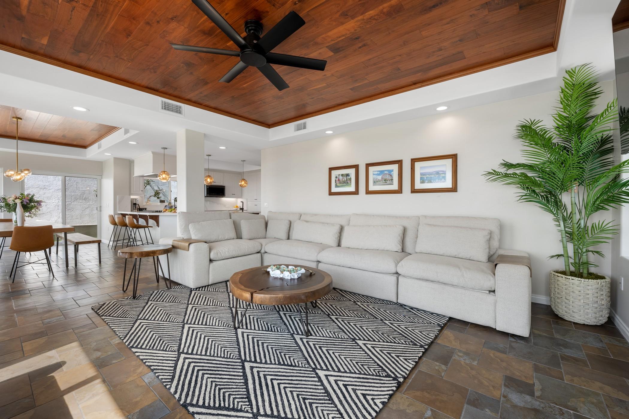 Bluewater Oceanfront 1 North gallery image 9