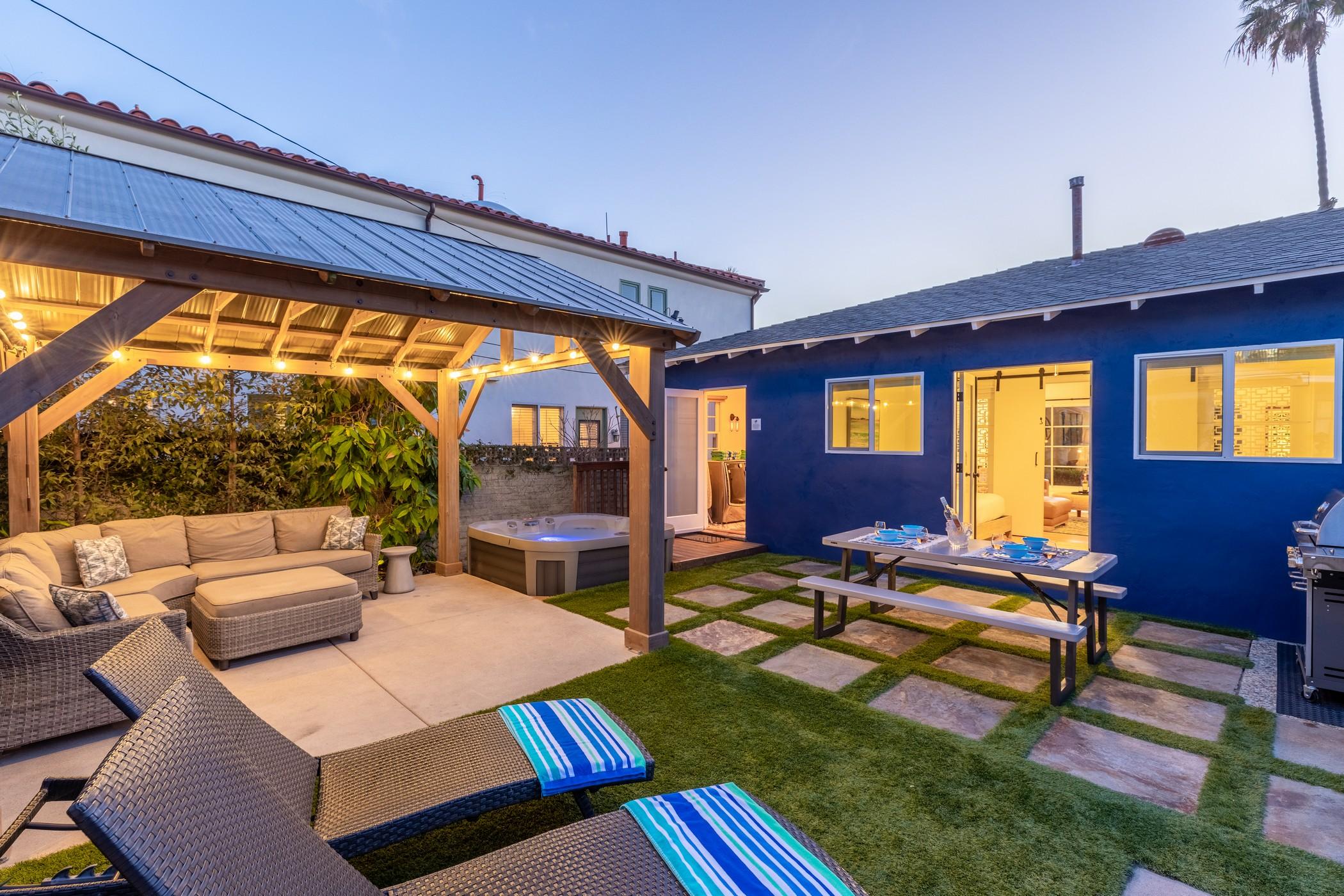 La Jolla Beach Bungalow gallery image 7