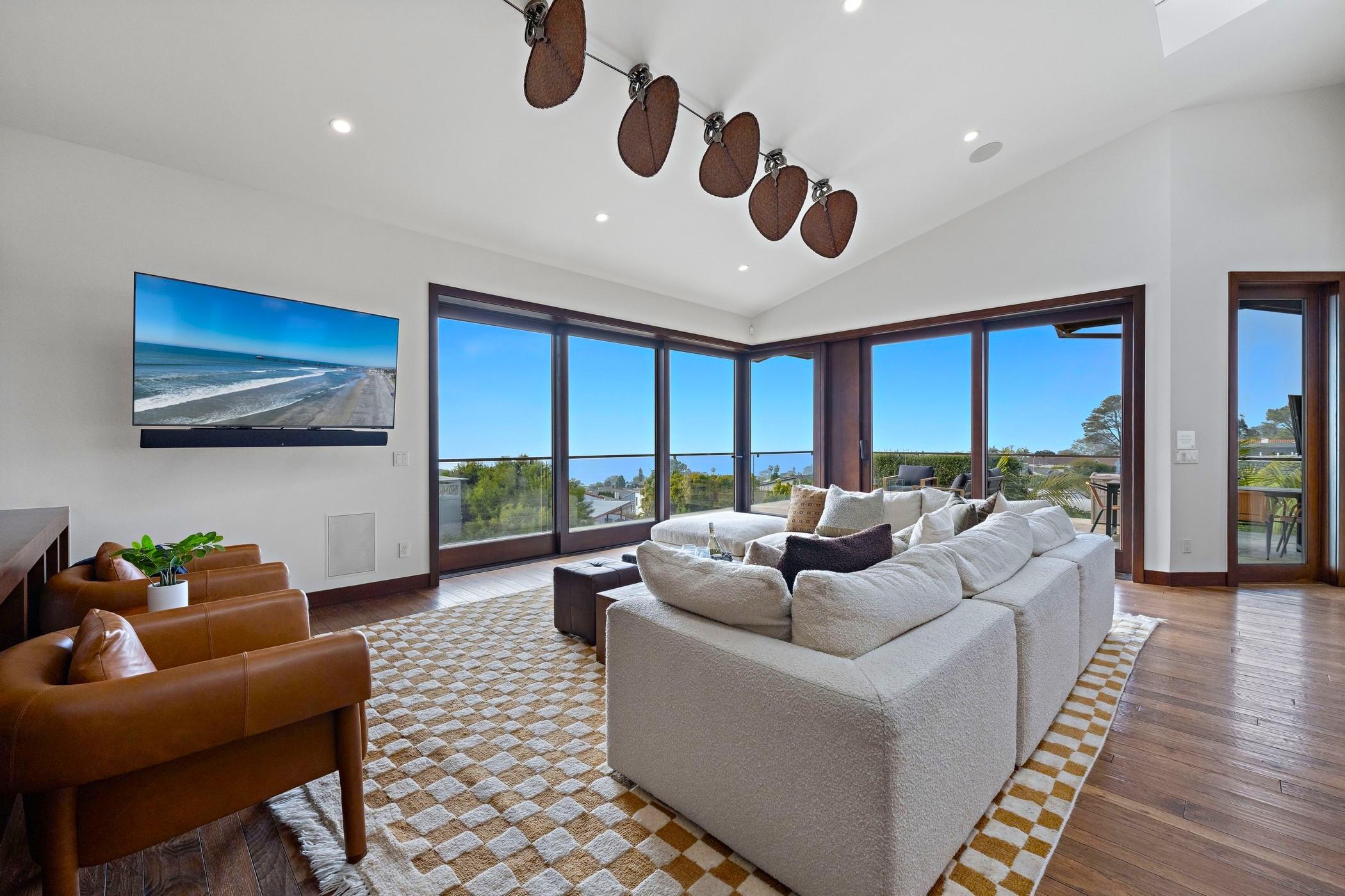 Costa Del Mar | 4BR Spacious Oceanview Escape gallery image 10