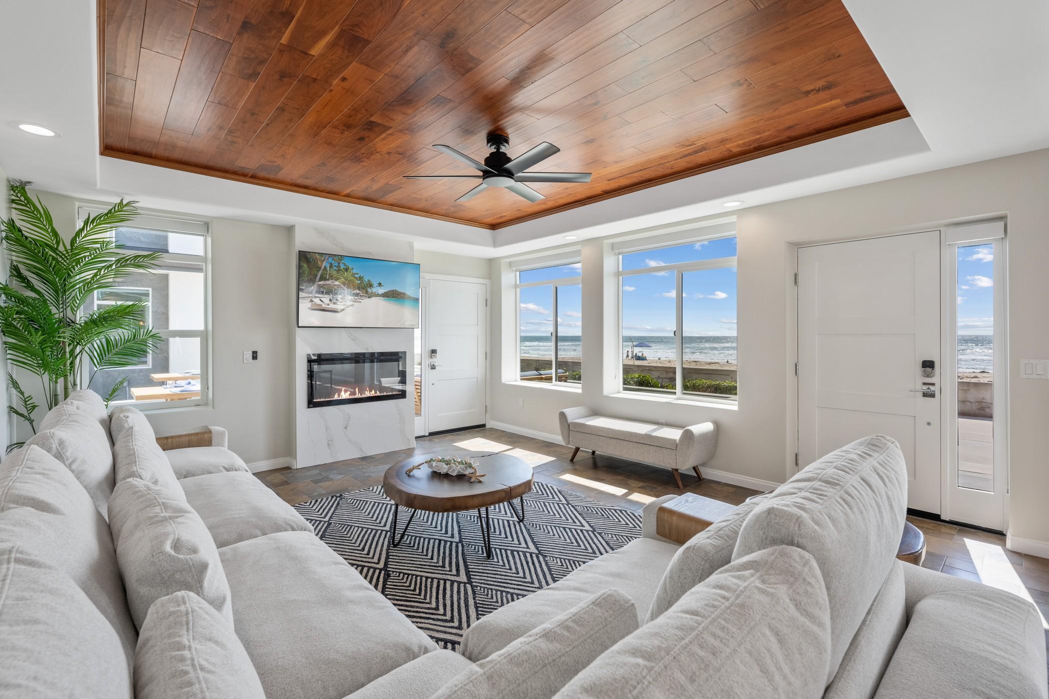 Bluewater Oceanfront 1 North gallery image 1