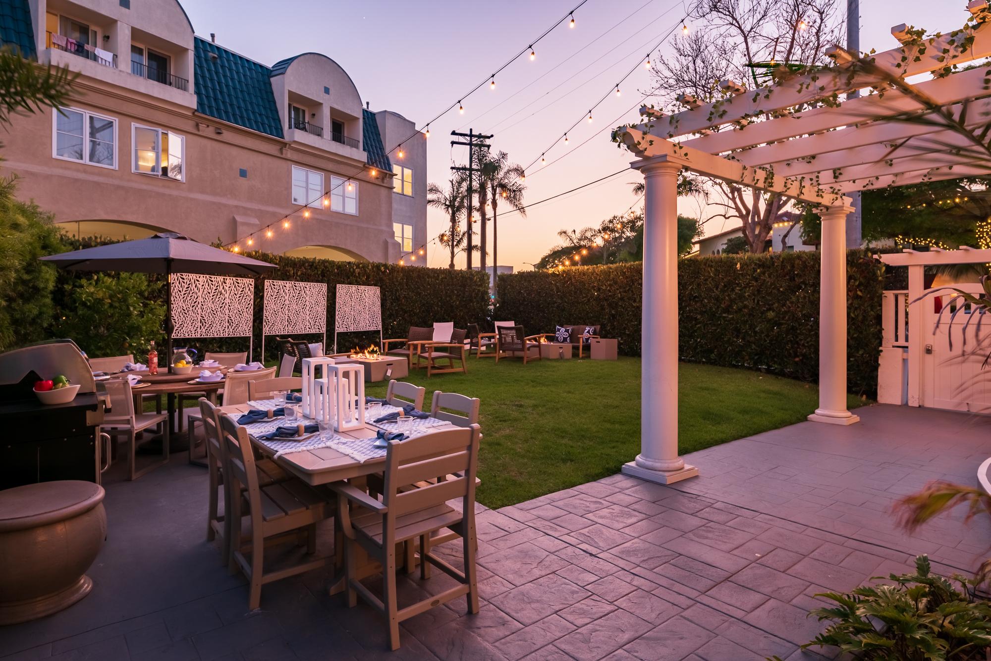 Coronado Crown Villas gallery image 9
