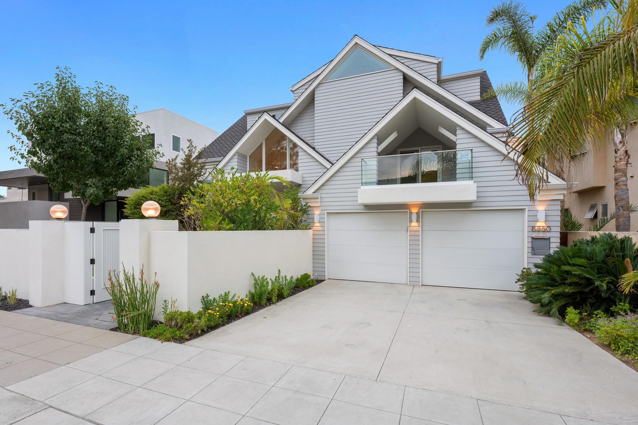 Shoreline Retreat gallery image 6