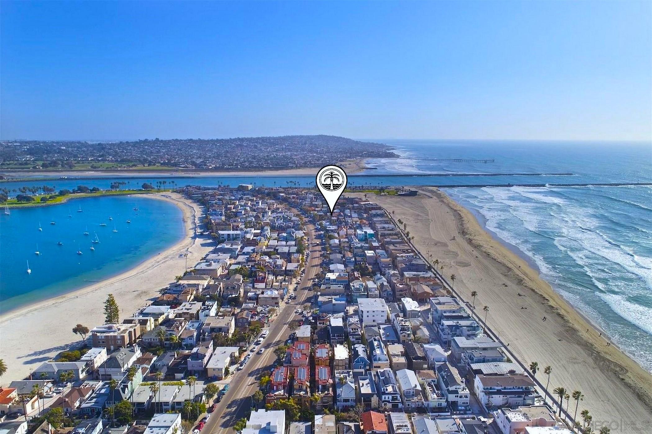 Seascape Beach House gallery image 9