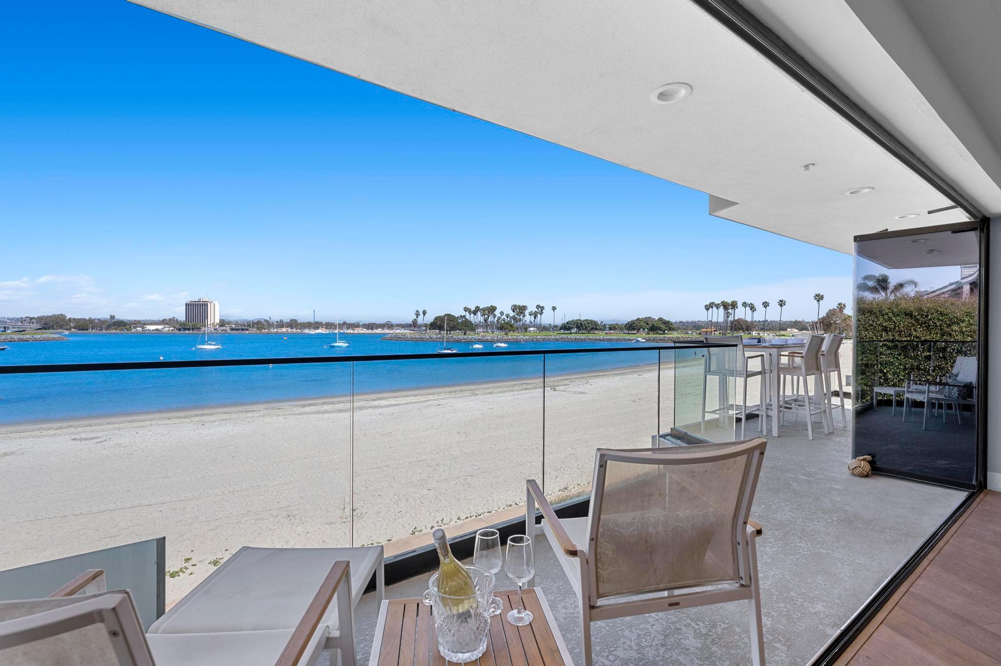 Bayside Retreat gallery image 6
