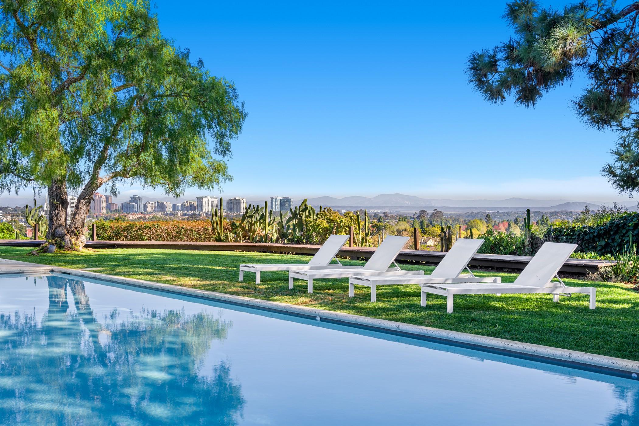 Endless Vistas | 7BR Luxury Escape w/ Pool & Spa gallery image 5