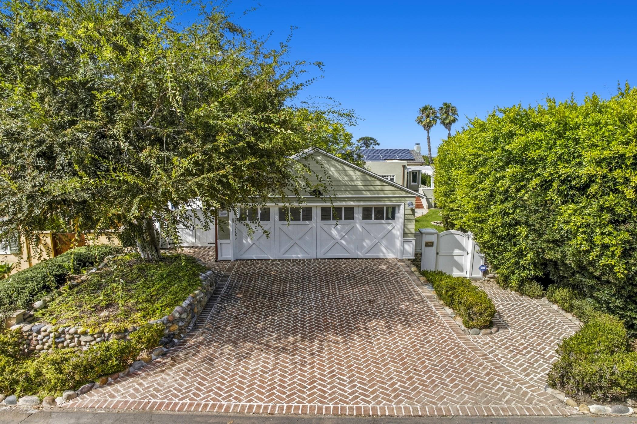 La Jolla Summerland gallery image 8