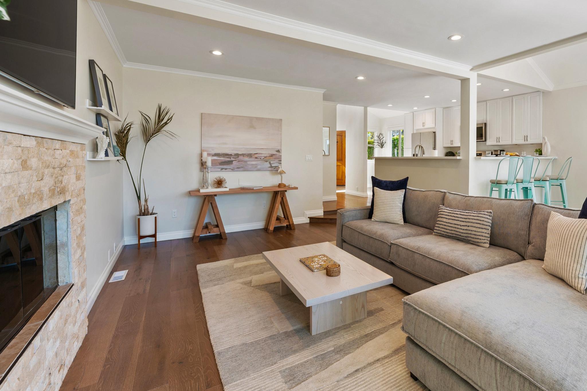 Del Mar Haven gallery image 9