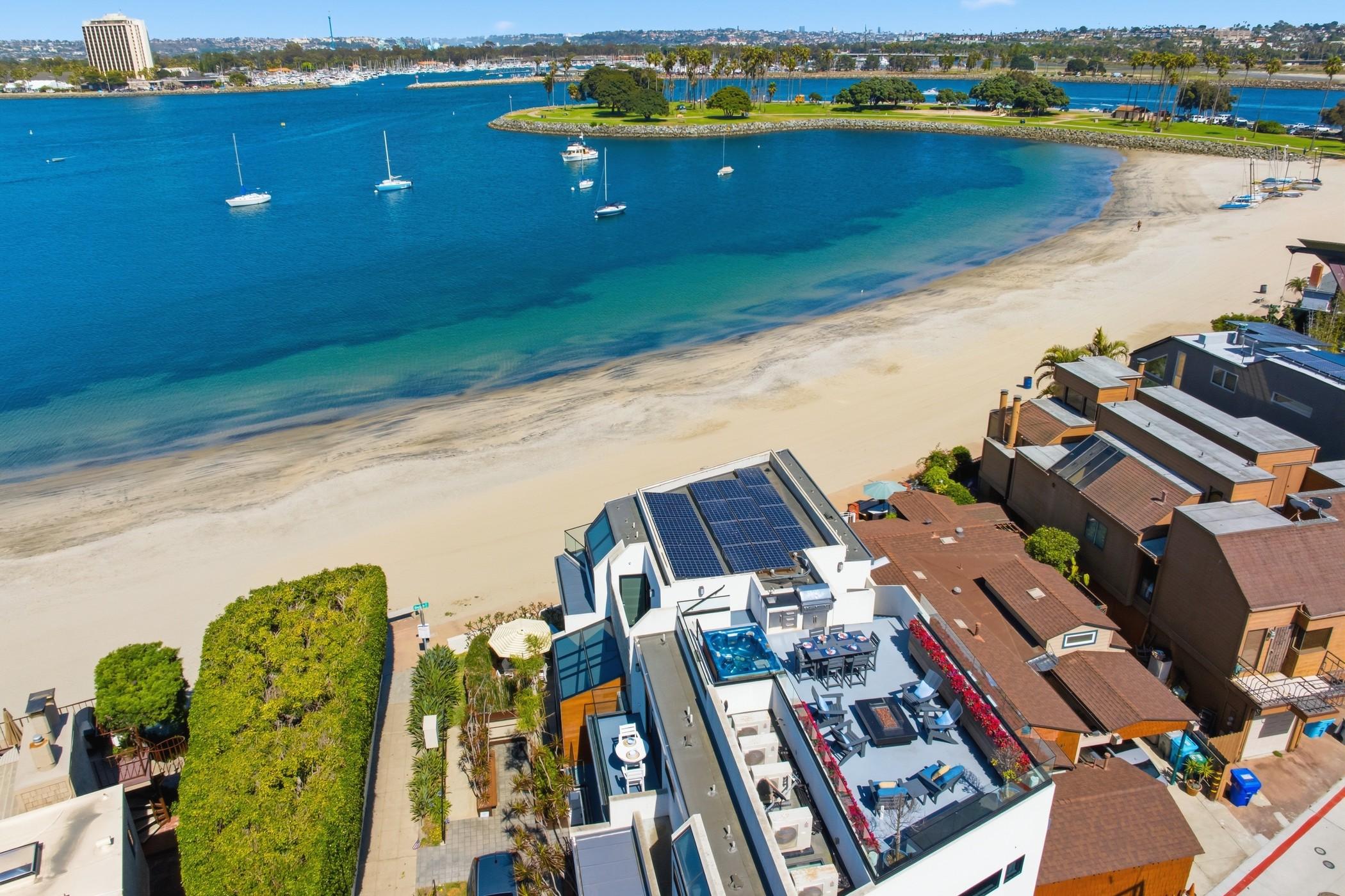 Bayside Retreat gallery image 4