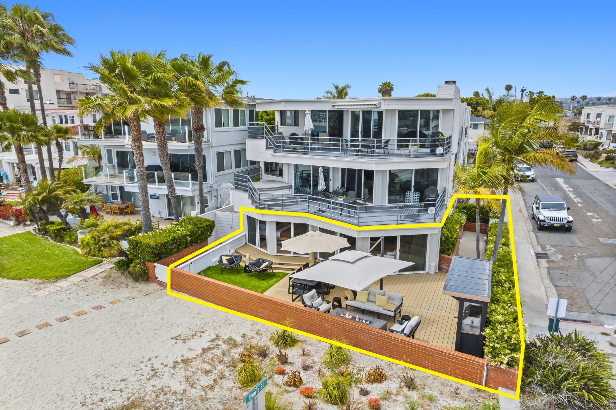 NEW Mission Bay Luxe Waterfront Retreat gallery image 7