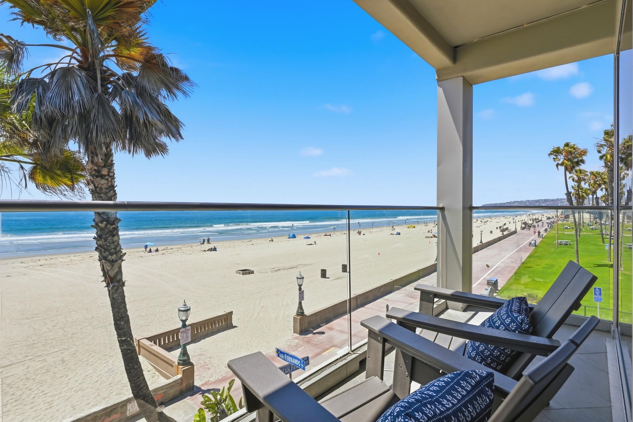 South Mission Beach Penthouse gallery image 1
