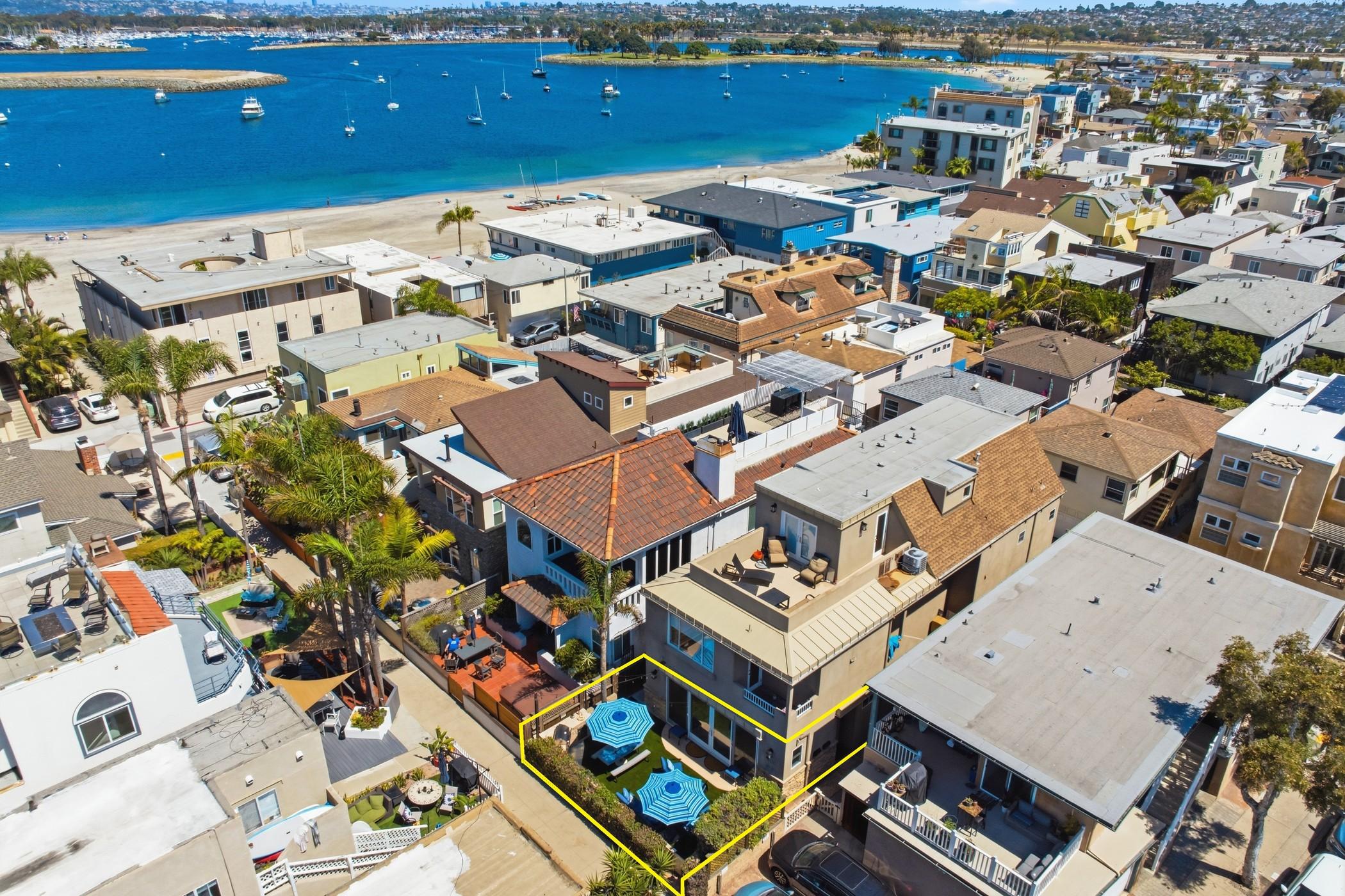 Mission Beach Shores gallery image 8