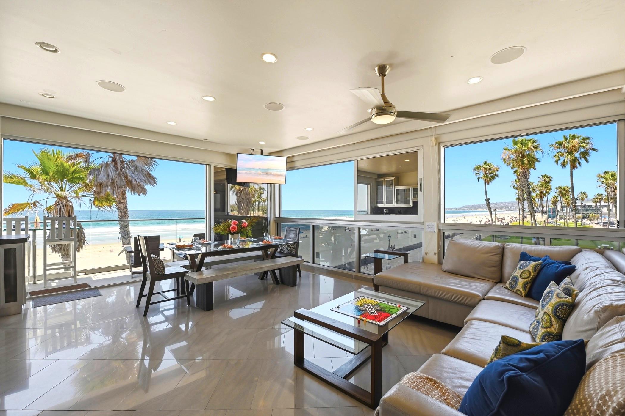 South Mission Beach Penthouse gallery image 3