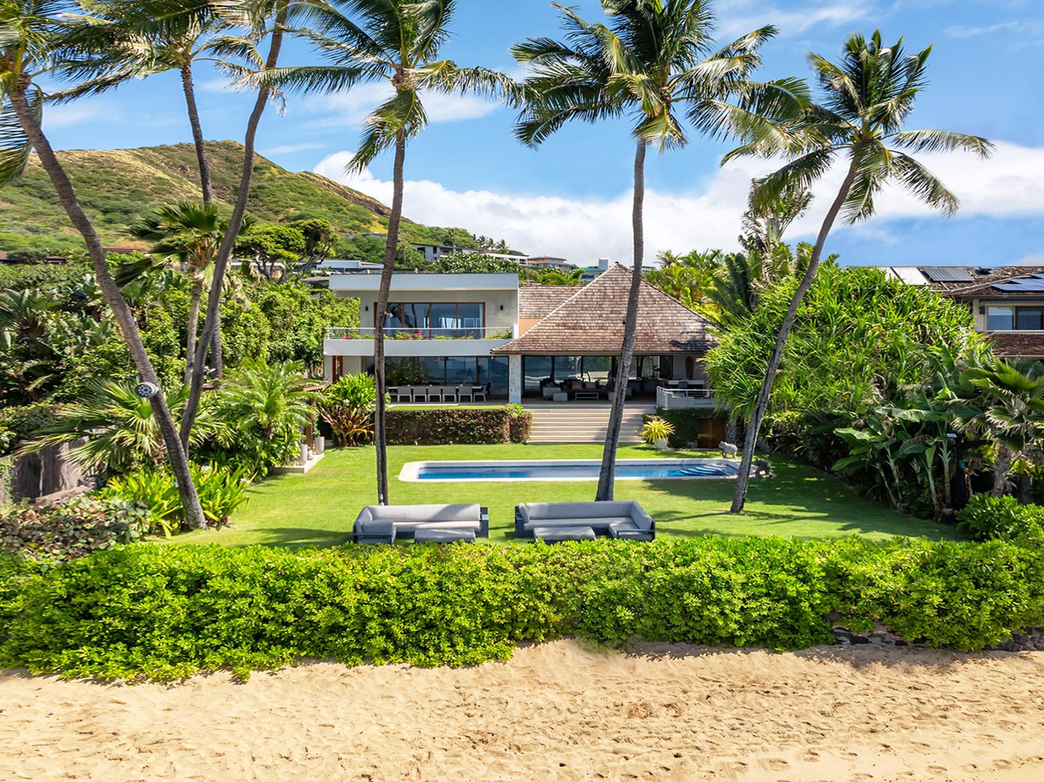 Diamond Head Beachfront Estate gallery image 4