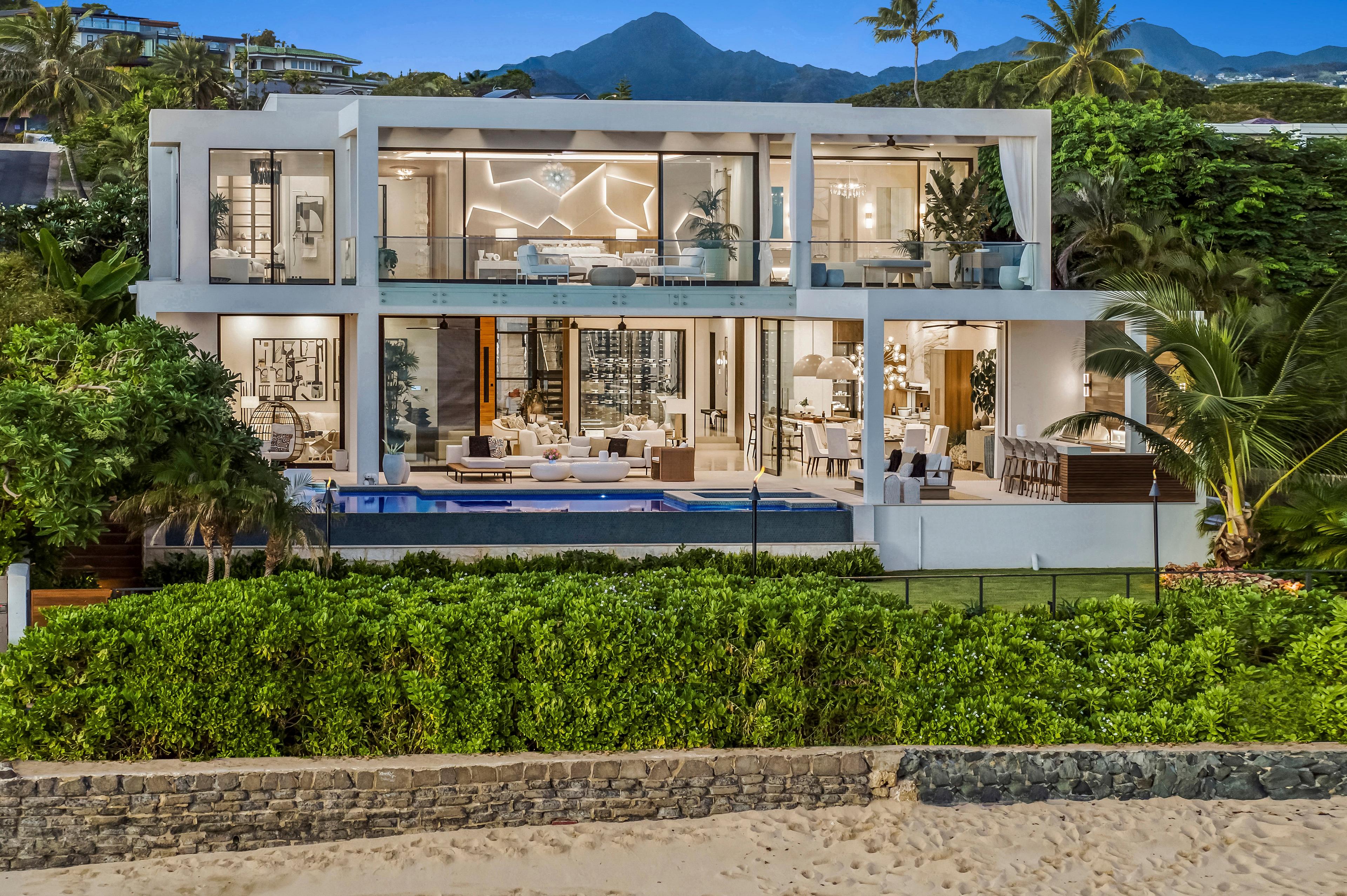 Diamond Head Grand Escape gallery image 6