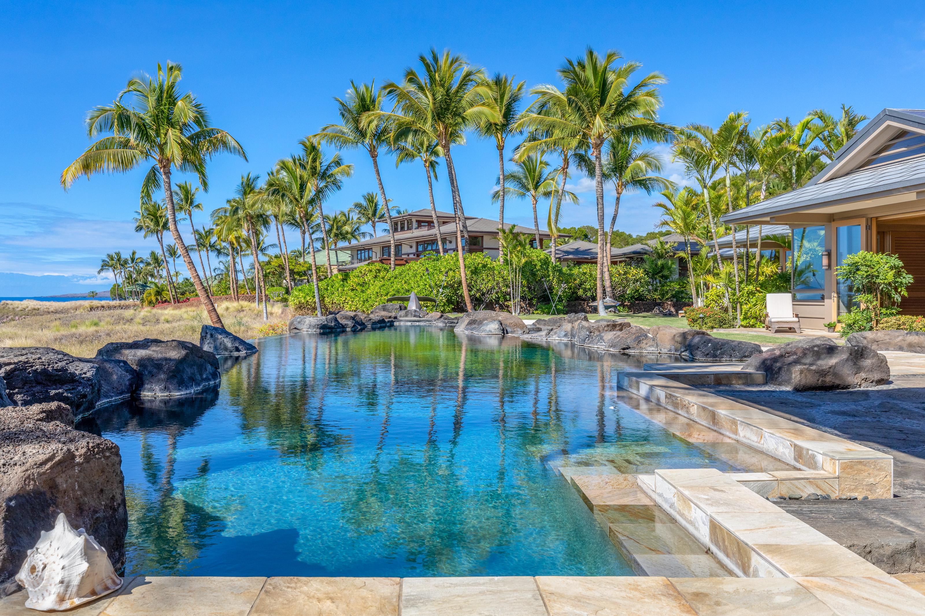 Mauna Kea Resort Bluffs 22 - The Beach House gallery image 6
