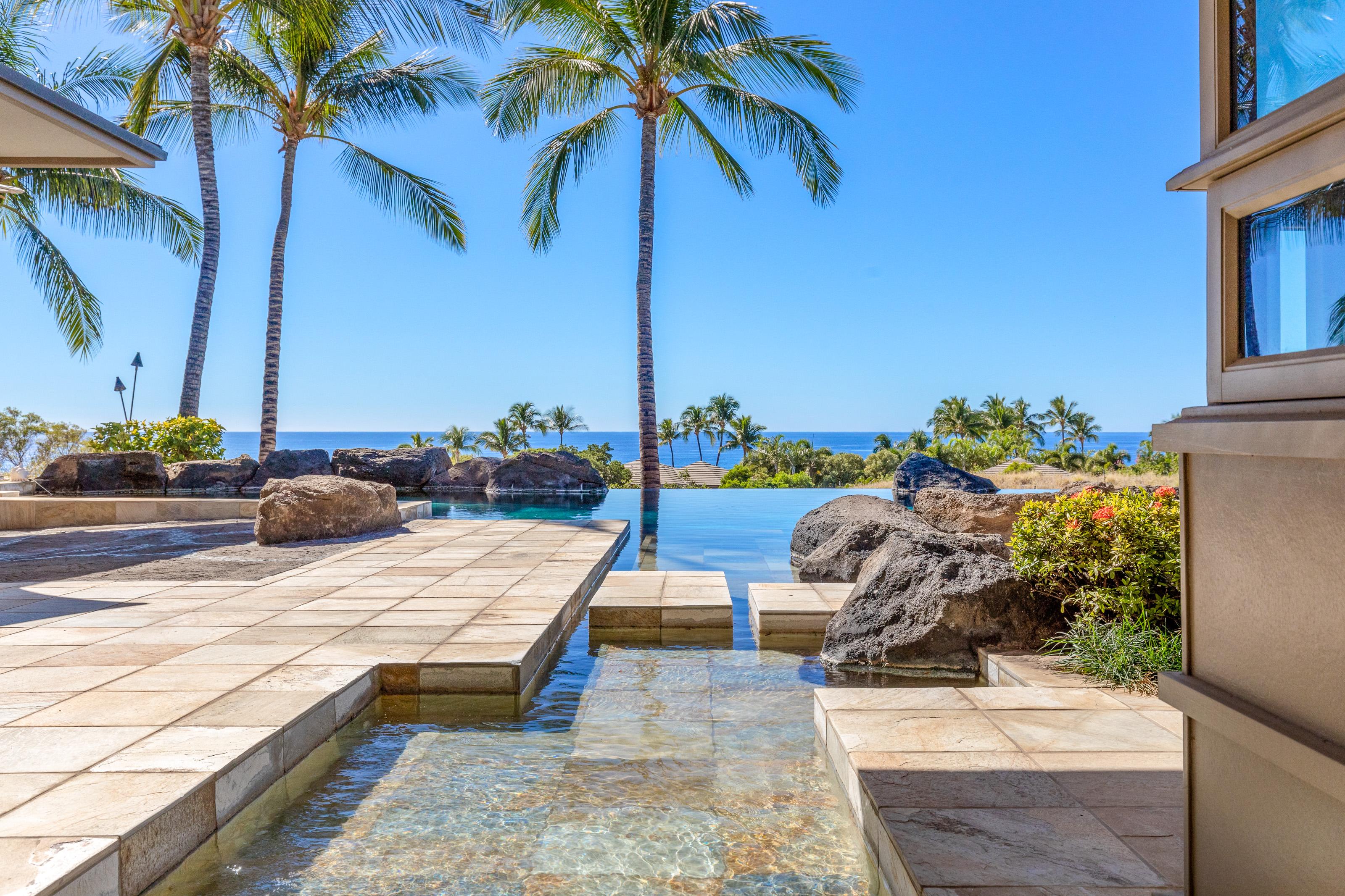Mauna Kea Resort Bluffs 22 - The Beach House gallery image 2