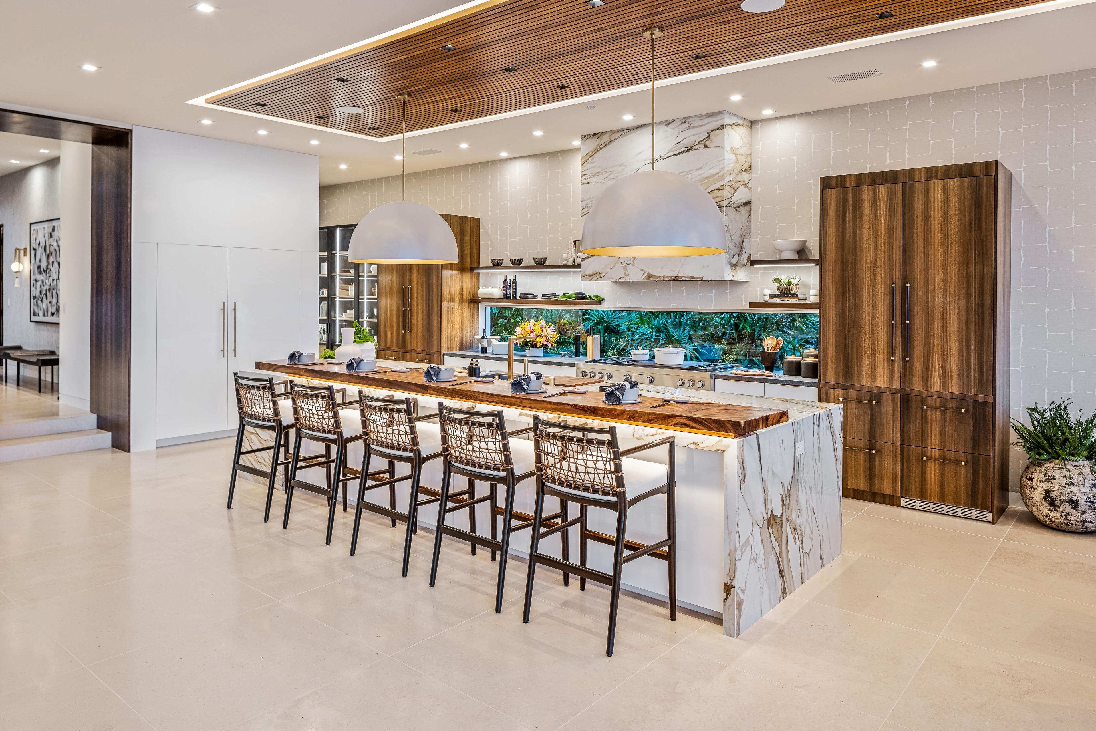 Diamond Head Grand Escape gallery image 4