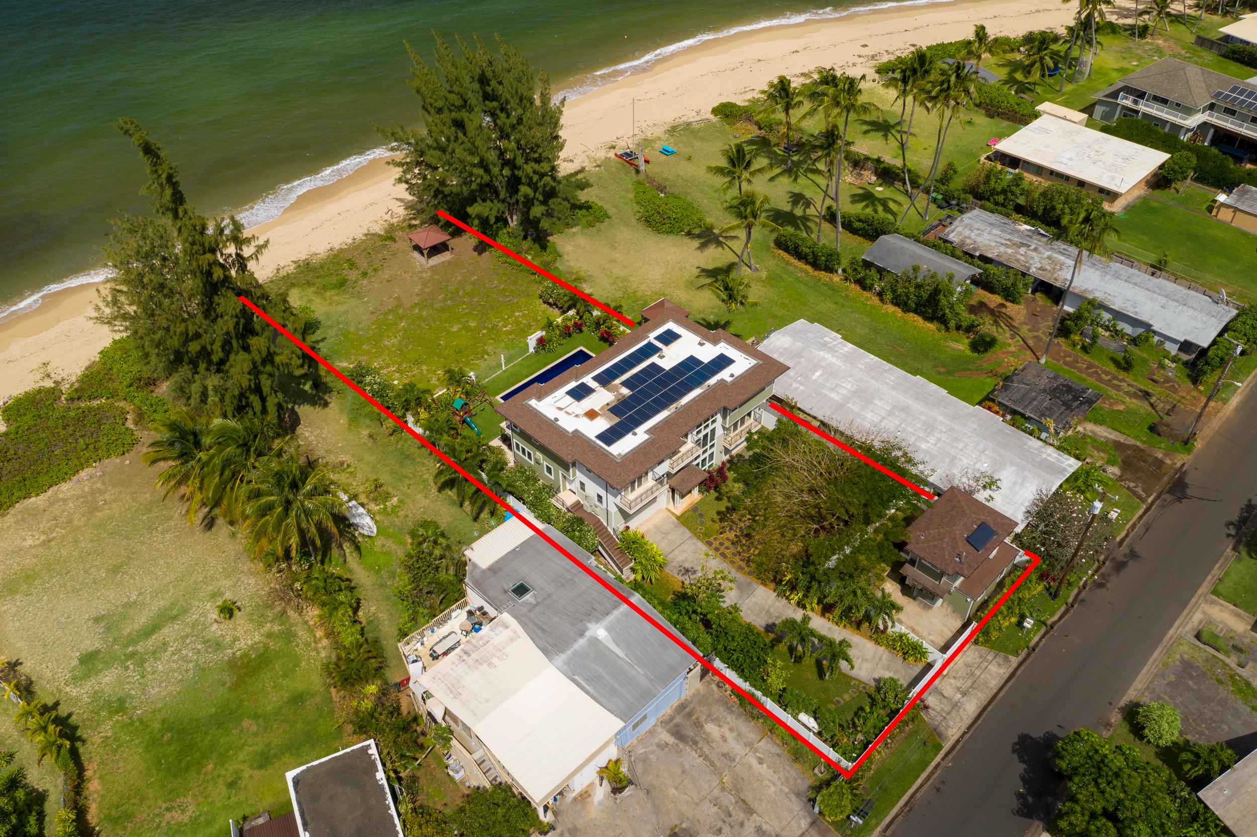 Waialua Beach House gallery image 5