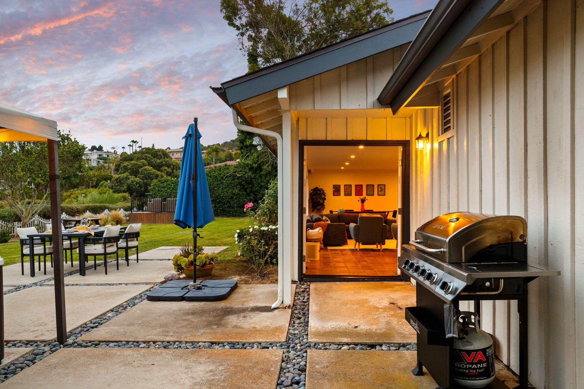 Half Moon Bluff gallery image 6